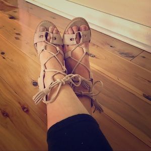 Dolce Vita block heel tie up sandals - 6/6.5